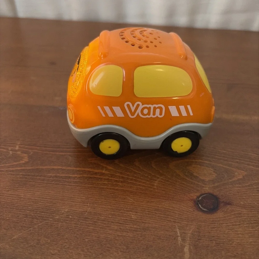 VTech Go Go Smart Wheels‎ Vehicles Vinny Orange Van Sounds Lights